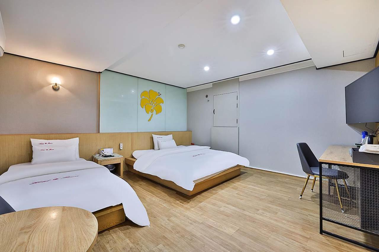 Flower Hotel Сеул Екстериор снимка