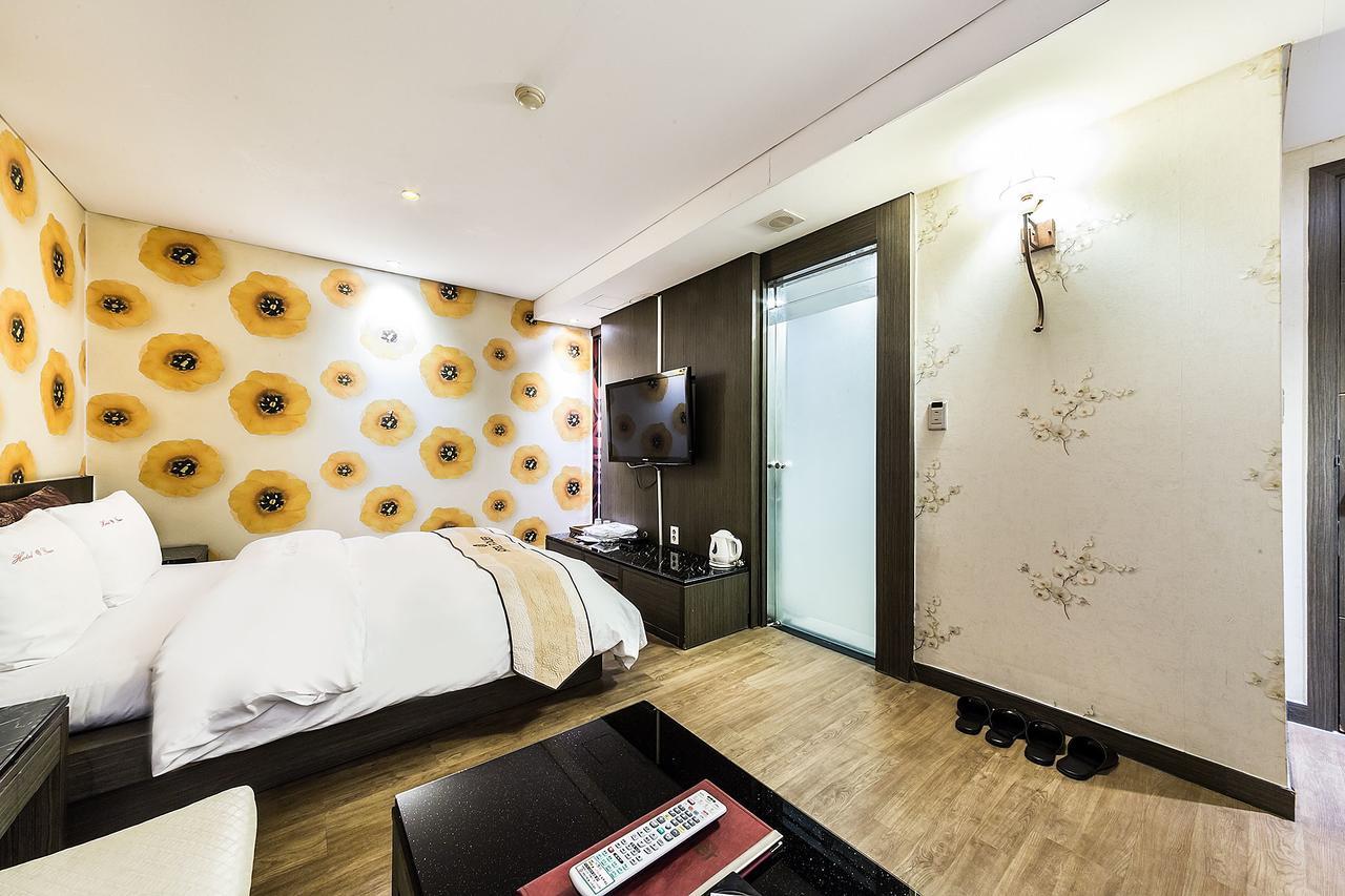 Flower Hotel Сеул Екстериор снимка