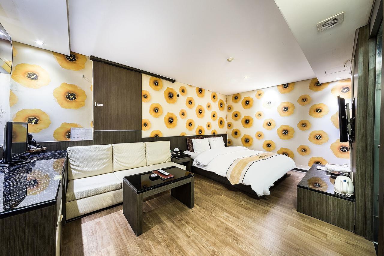 Flower Hotel Сеул Екстериор снимка