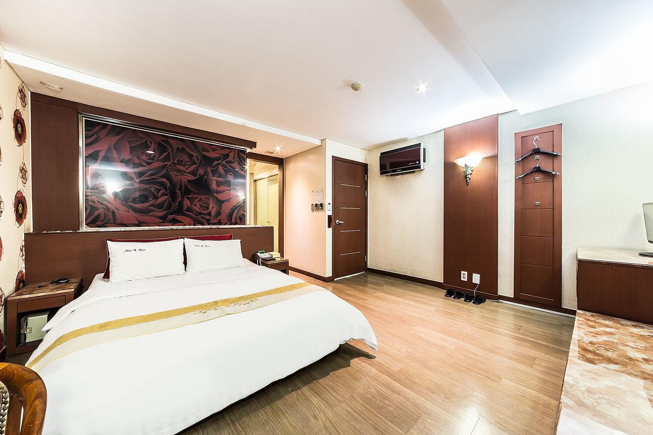Flower Hotel Сеул Екстериор снимка