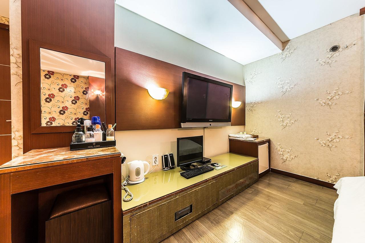 Flower Hotel Сеул Екстериор снимка