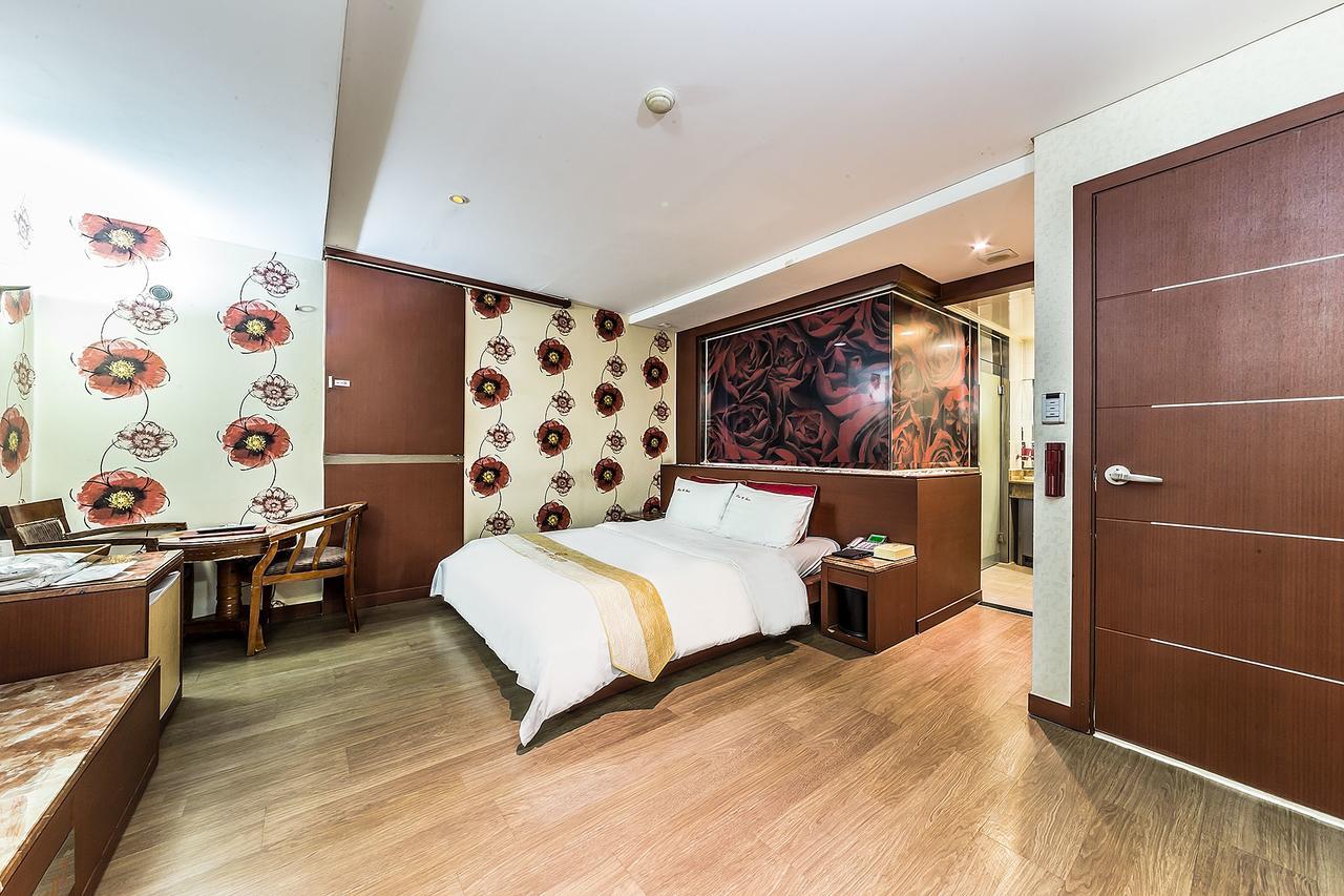 Flower Hotel Сеул Екстериор снимка